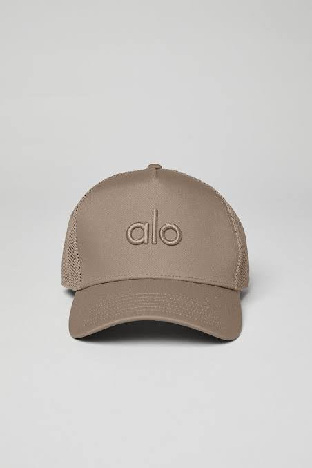 District trucker hat