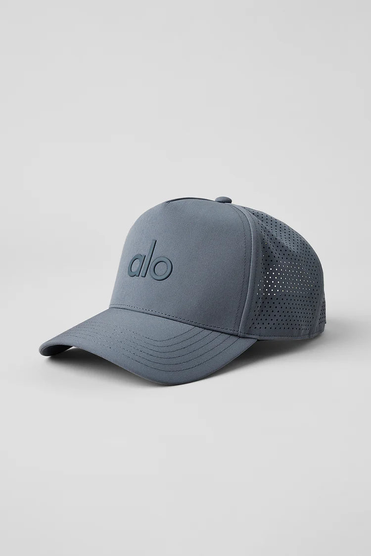 Performance district trucker hat