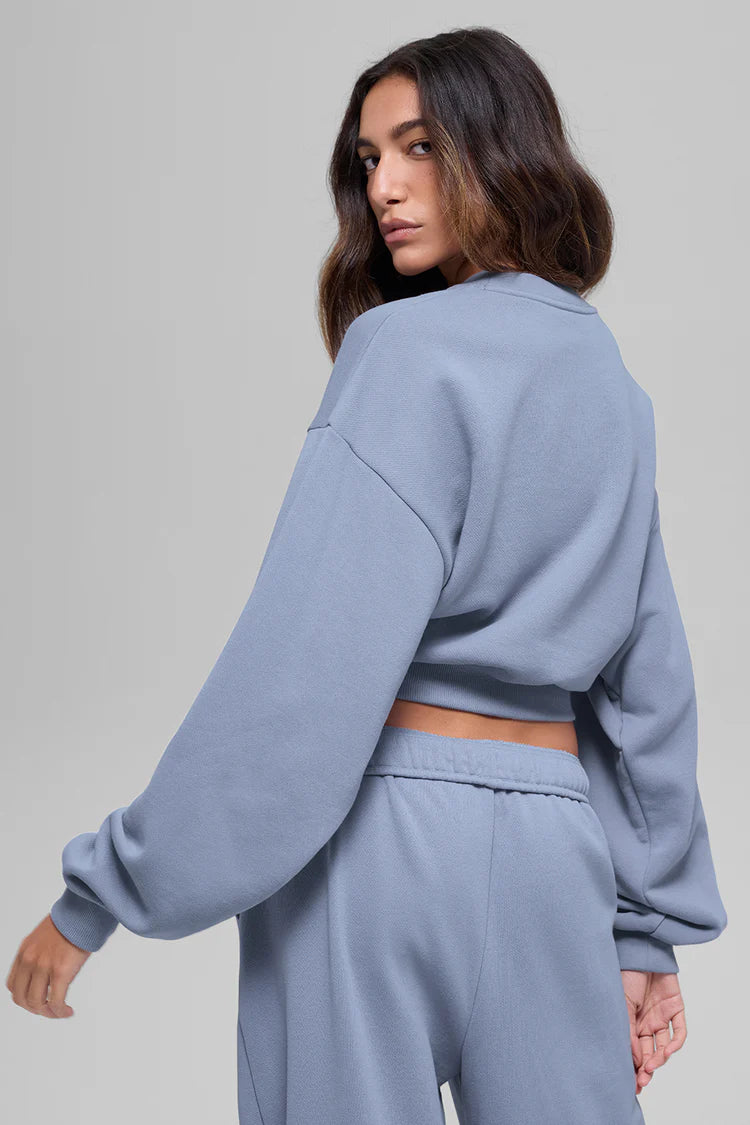 Cropped accolade crewneck