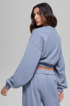 Cropped accolade crewneck