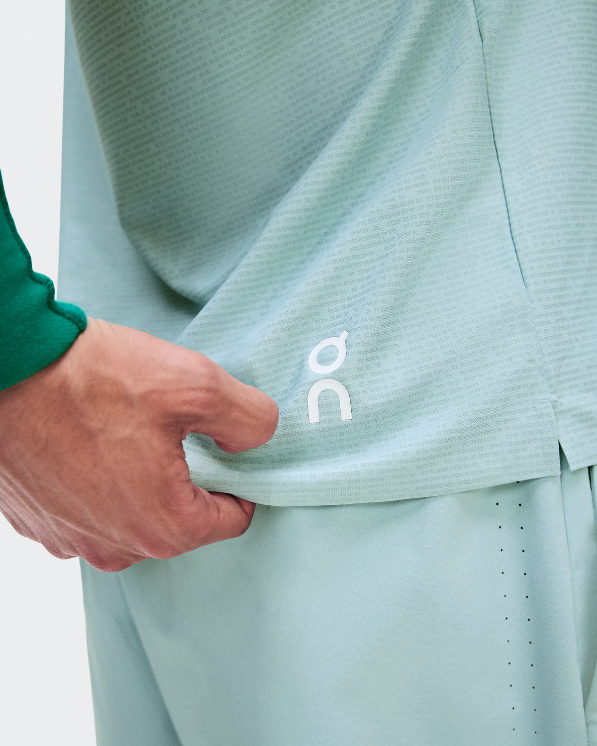 Cort playera on running