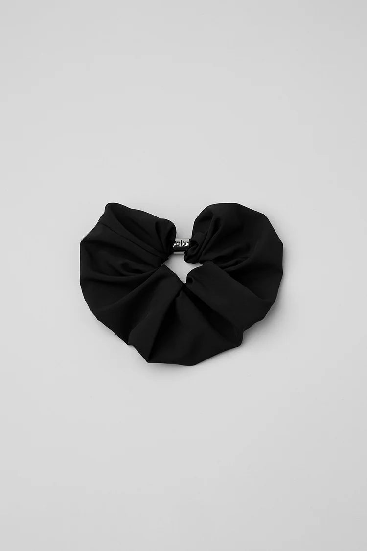 Alo scrunchie